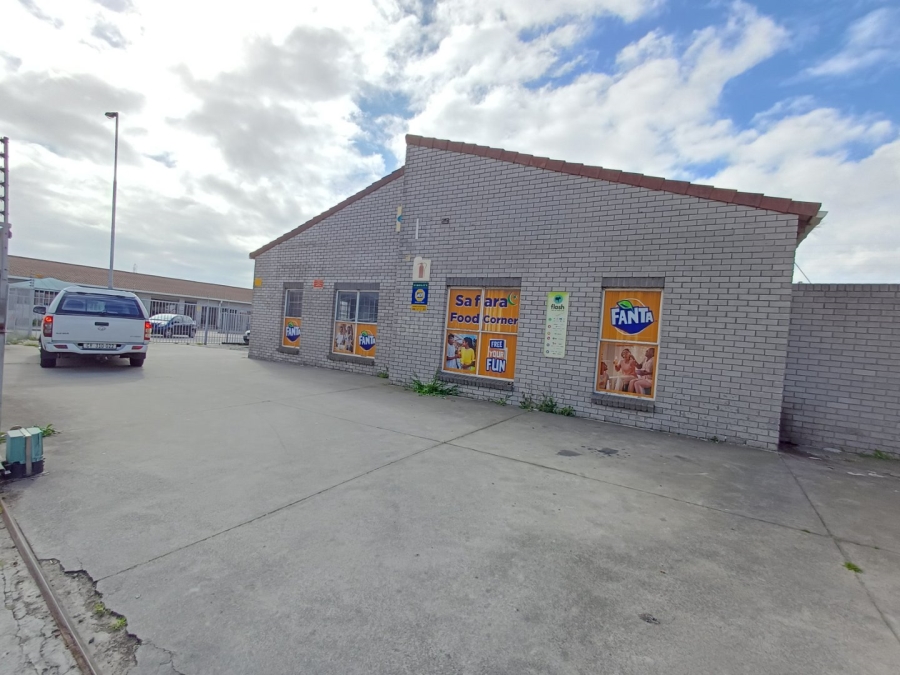 To Let commercial Property for Rent in Montague Gardens Western Cape